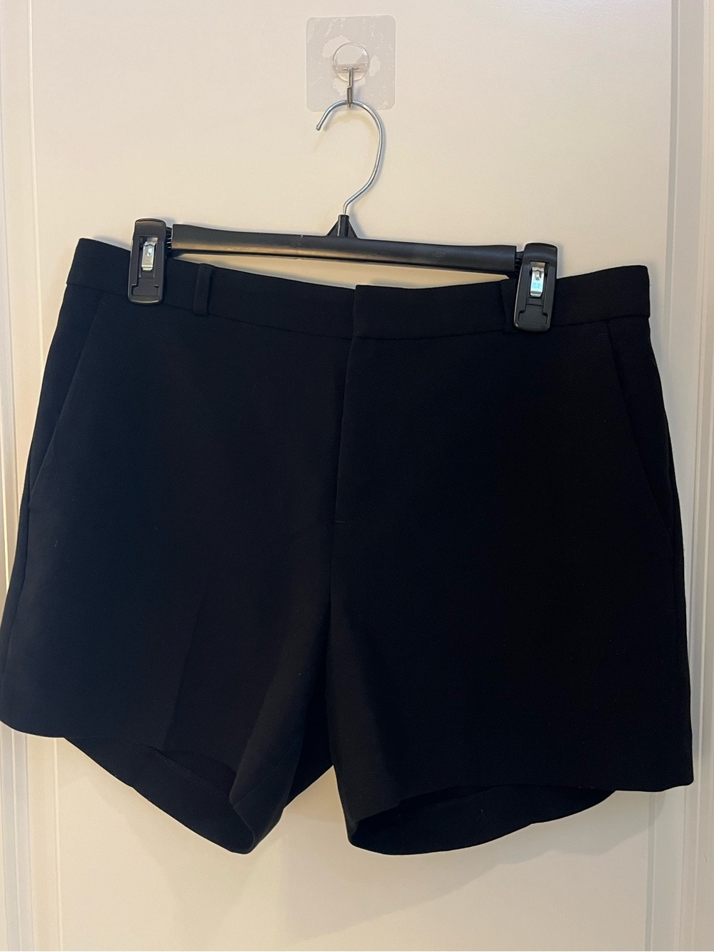 BANANA REPUBLIC SHORTS